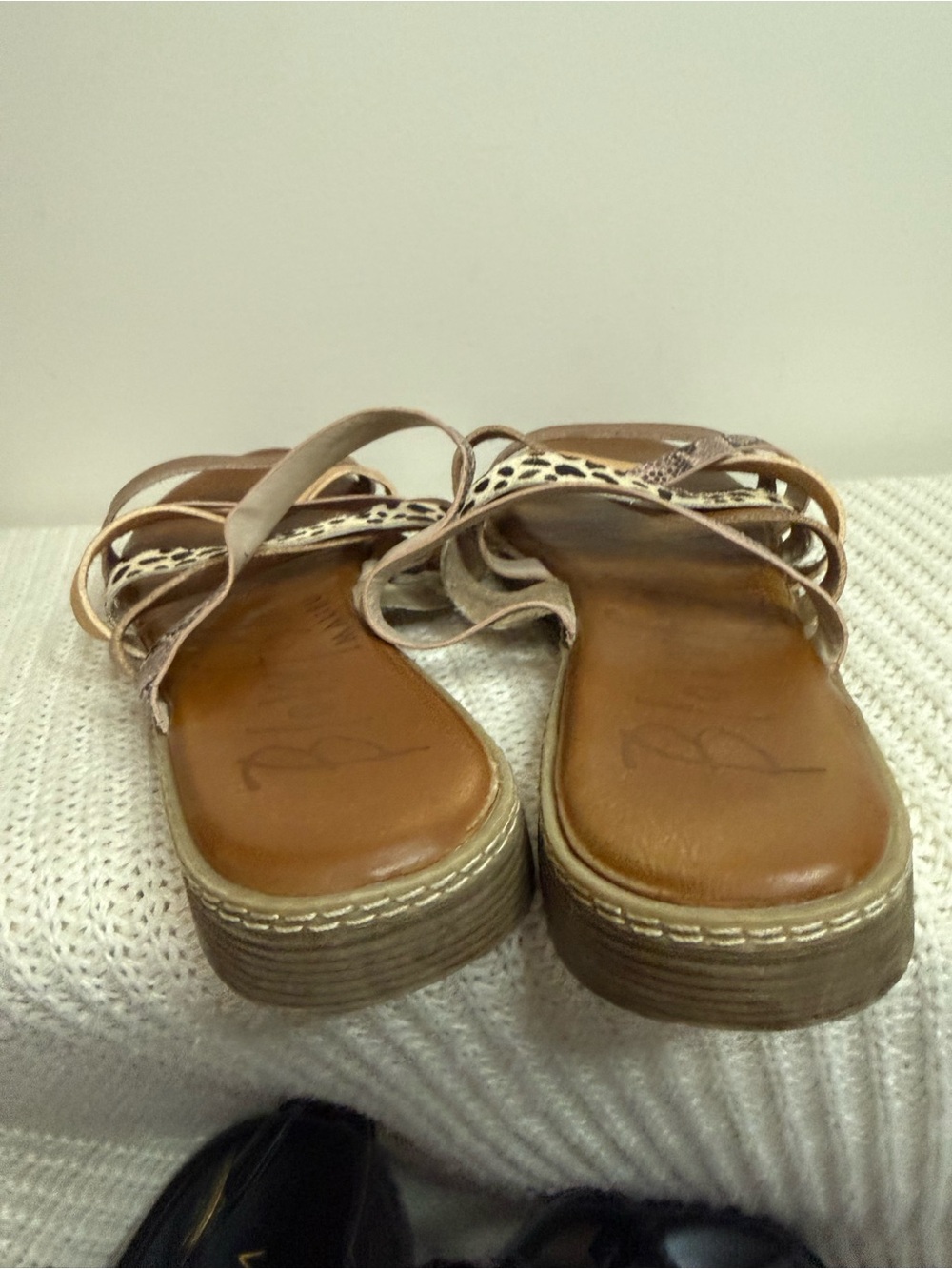 Blowfish Women’s Brown Multi-Strap Slide Sandals with Animal Print size 10 - Picture 5 of 9